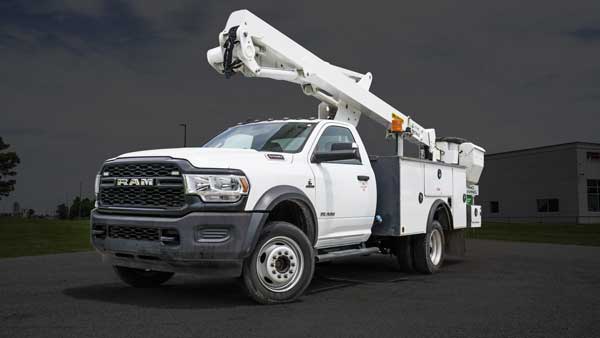 AP Fleet Commercial Fleet Rentals | Bucket Truck Rental Vehicles 

